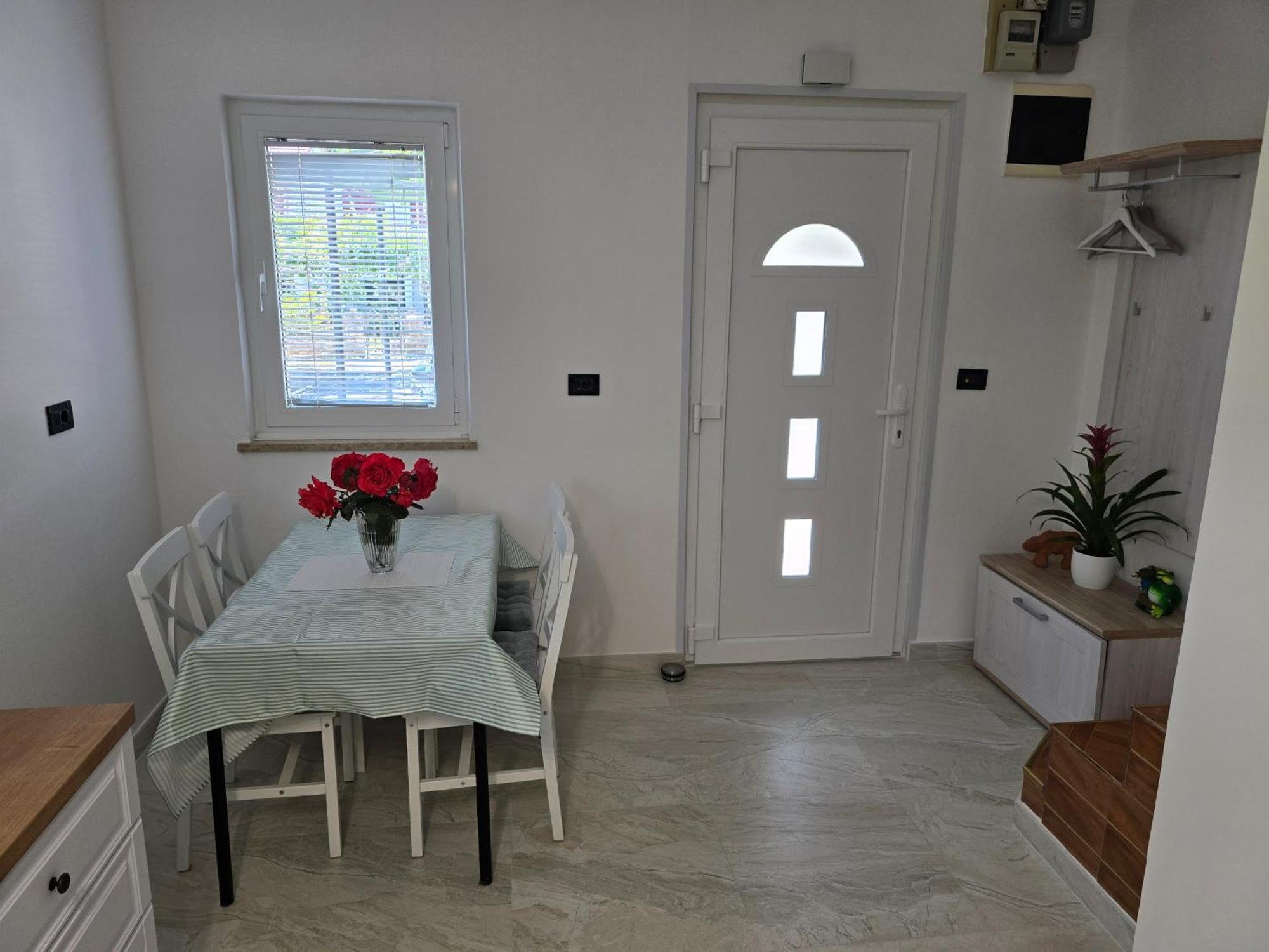Apartment Radan *